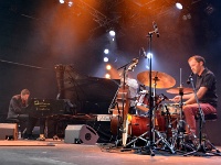 LiVE - photo : Walery Osowiecki